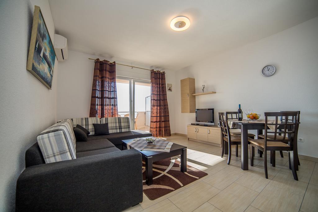 Apartments Kati Omiš Eksteriør billede