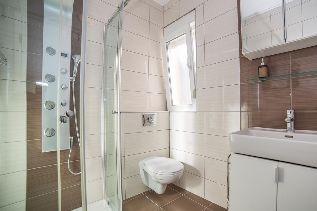 Apartments Kati Omiš Eksteriør billede